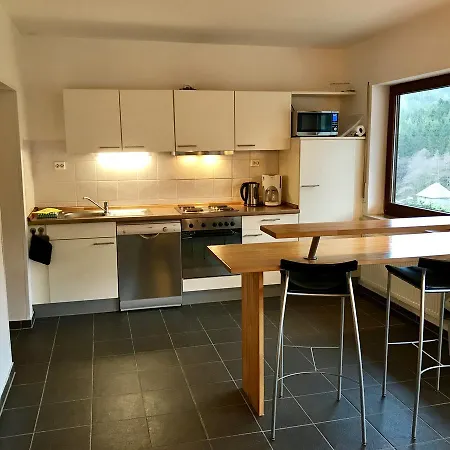 Wald Apartment *
